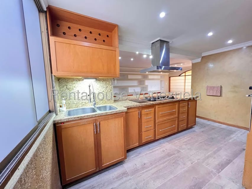 Apartamento (1 Nivel) en Venta en Centro, Aragua - 12