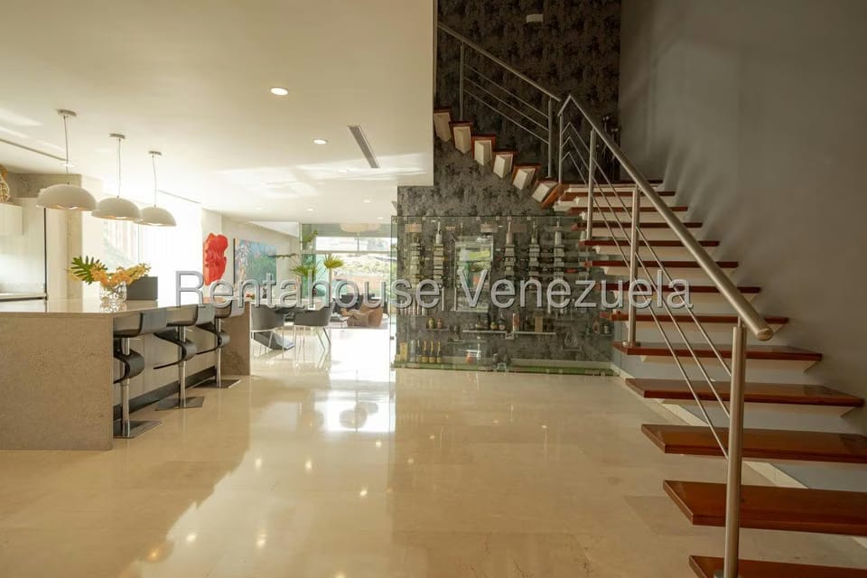 Apartamento (1 Nivel) en Venta en Mirador de Los Campitos I, Distrito Metropolitano - 23