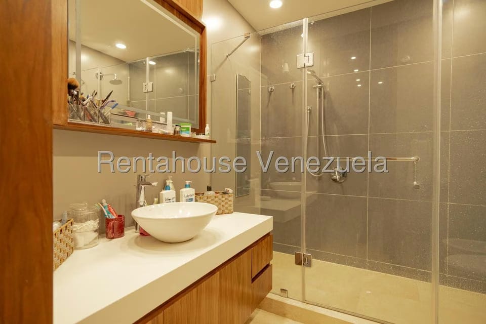 Apartamento (1 Nivel) en Venta en Mirador de Los Campitos I, Distrito Metropolitano - 30