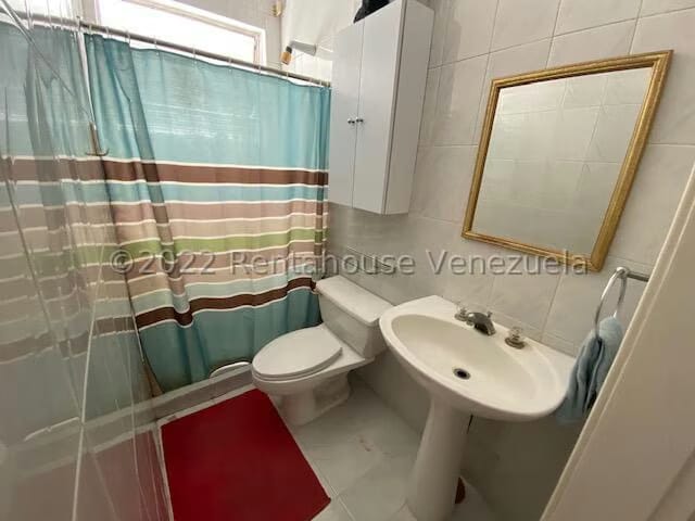 Casa (Multipes Niveles) en Venta en Valle Arriba, Distrito Metropolitano - 17