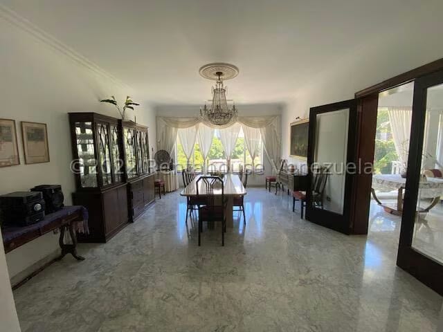 Casa (Multipes Niveles) en Venta en Valle Arriba, Distrito Metropolitano - 30