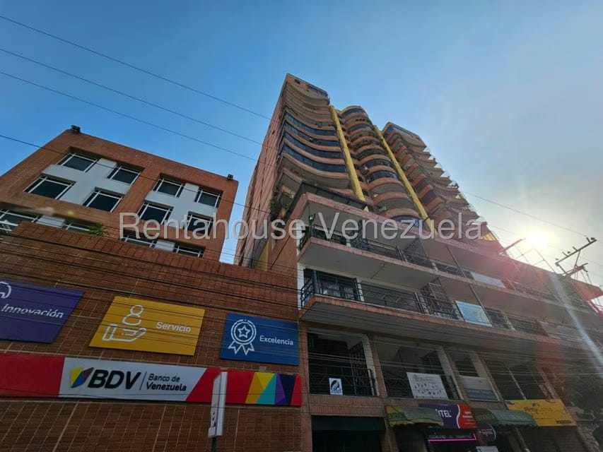 Apartamento (1 Nivel) en Venta en Zona Centro, Aragua - 36