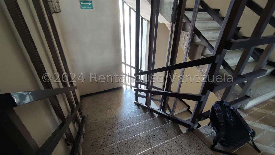Comercial (Oficina) en Venta en Centro, Lara - 15