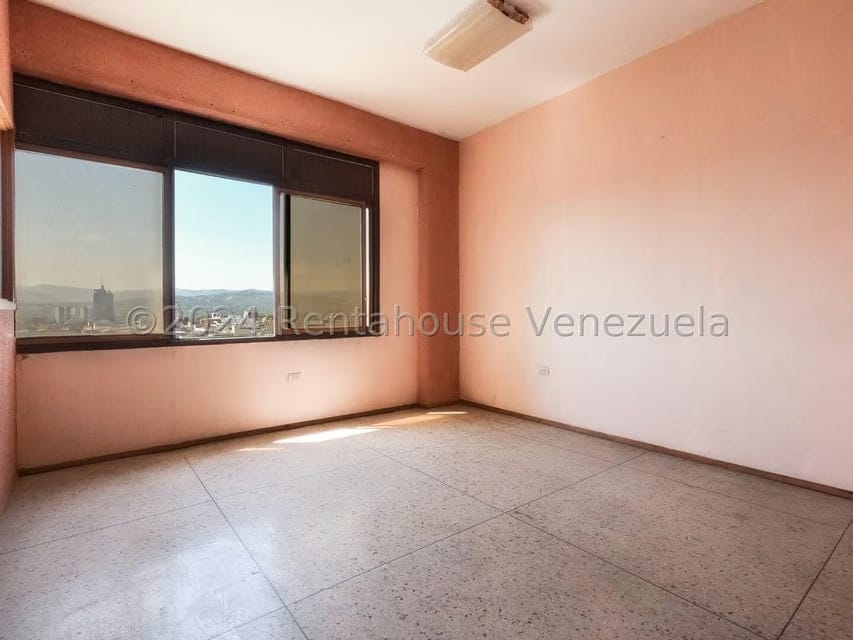 Comercial (Oficina) en Venta en Centro, Lara - 8