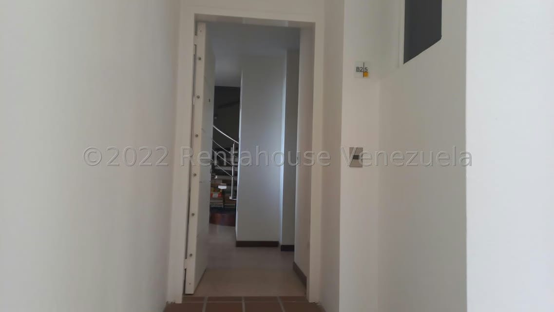 Apartamento (Duplex) en Venta en Parque Oripoto, Distrito Metropolitano - 12