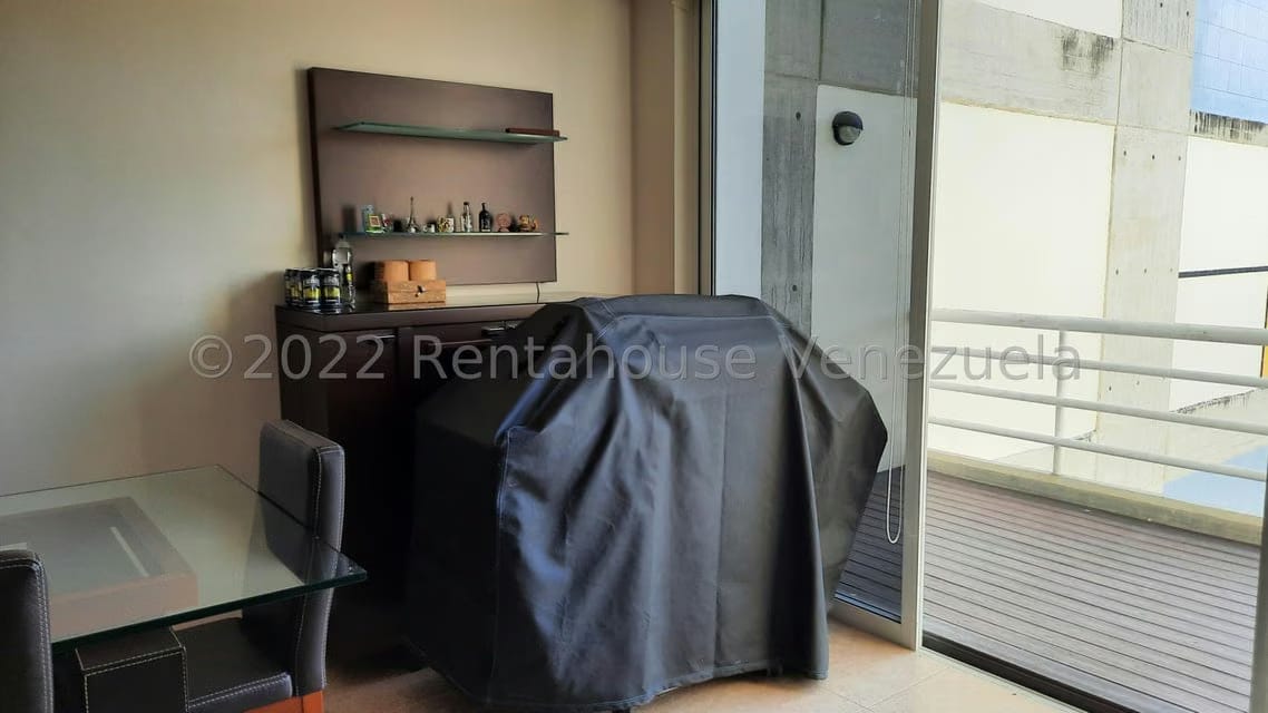 Apartamento (Duplex) en Venta en Parque Oripoto, Distrito Metropolitano - 16