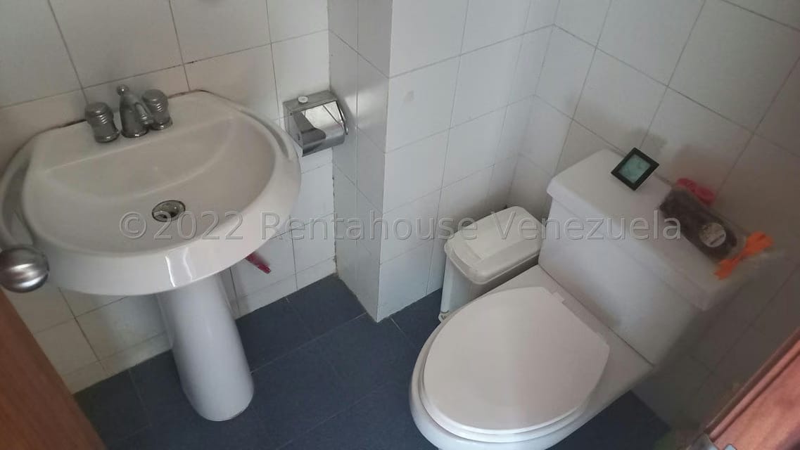 Apartamento (Duplex) en Venta en Parque Oripoto, Distrito Metropolitano - 34