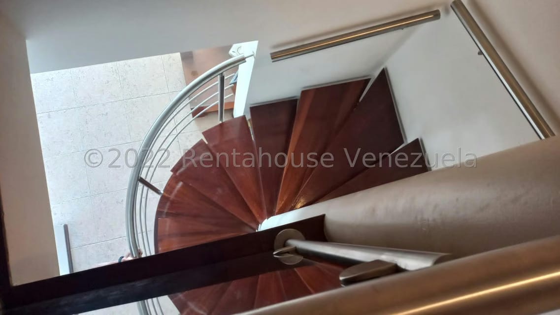 Apartamento (Duplex) en Venta en Parque Oripoto, Distrito Metropolitano - 37