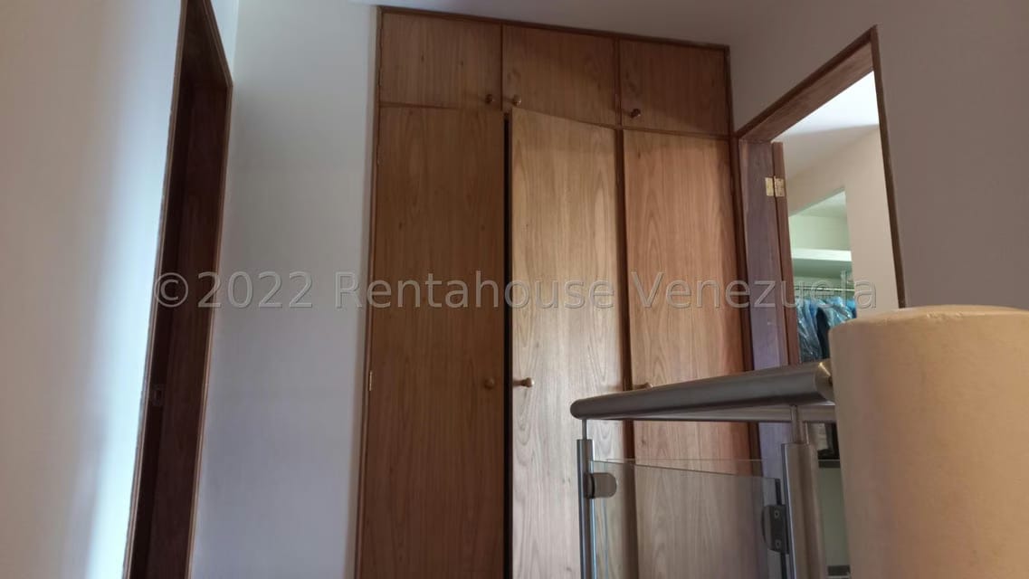 Apartamento (Duplex) en Venta en Parque Oripoto, Distrito Metropolitano - 38