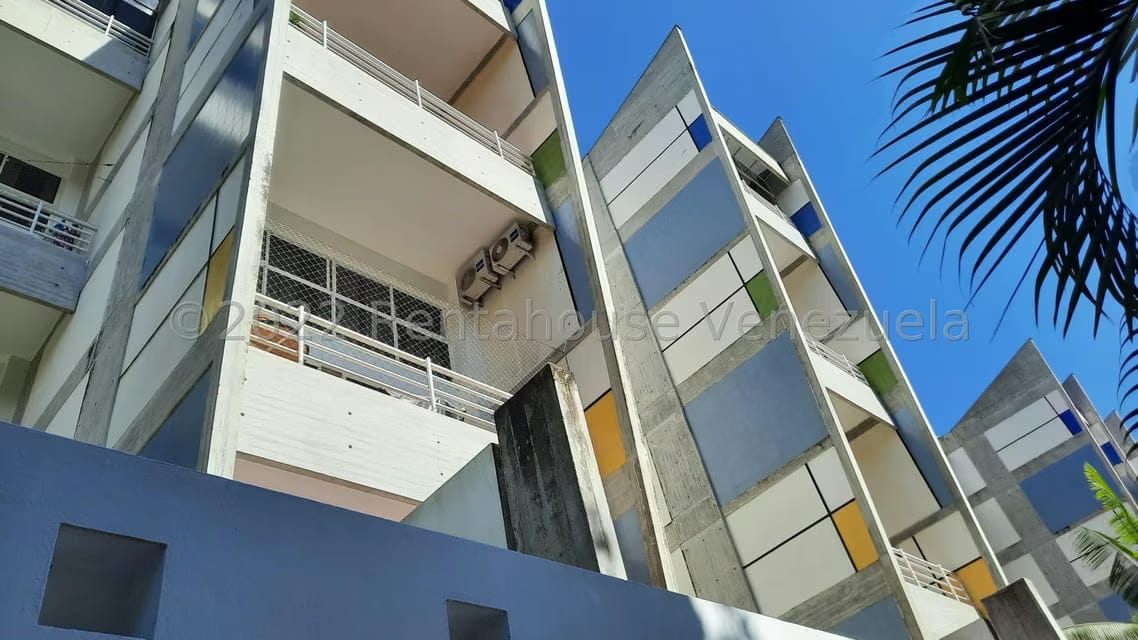 Apartamento (Duplex) en Venta en Parque Oripoto, Distrito Metropolitano - 6