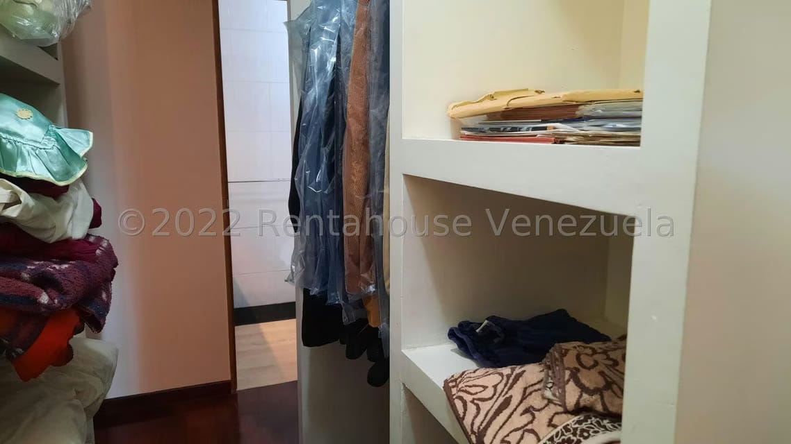 Apartamento (Duplex) en Venta en Parque Oripoto, Distrito Metropolitano - 51