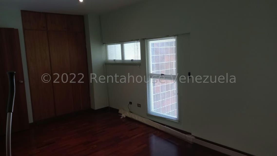 Apartamento (Duplex) en Venta en Parque Oripoto, Distrito Metropolitano - 56