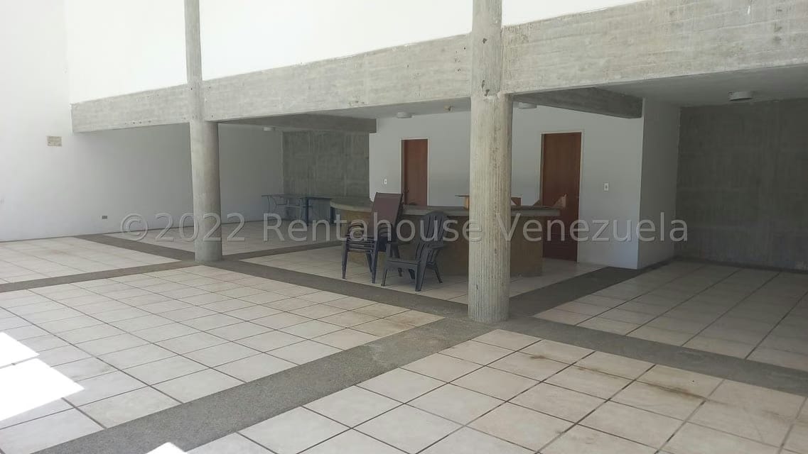Apartamento (Duplex) en Venta en Parque Oripoto, Distrito Metropolitano - 63