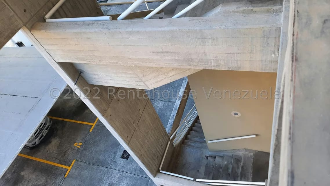 Apartamento (Duplex) en Venta en Parque Oripoto, Distrito Metropolitano - 67