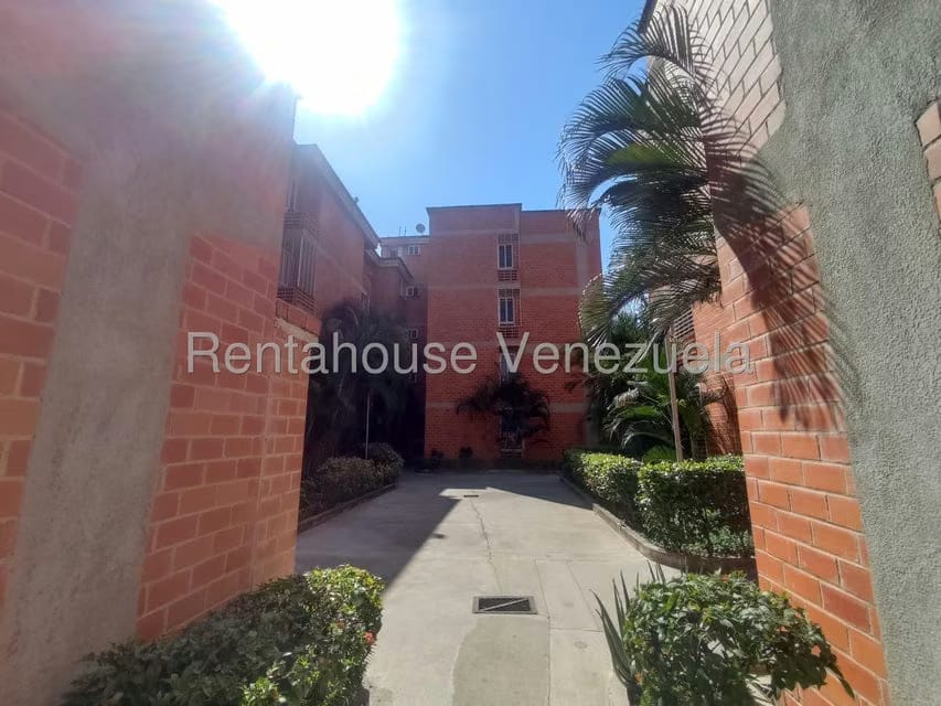 Apartamento (1 Nivel) en Alquiler en Ciudad Alianza, Carabobo - 17