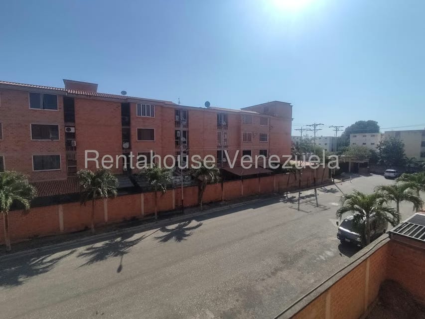Apartamento (1 Nivel) en Alquiler en Ciudad Alianza, Carabobo - 21