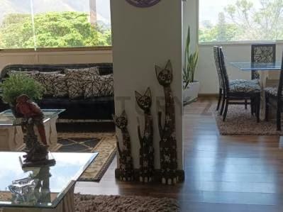 Se vende excelente apartamento en Altamira Sur Yep21 - 3