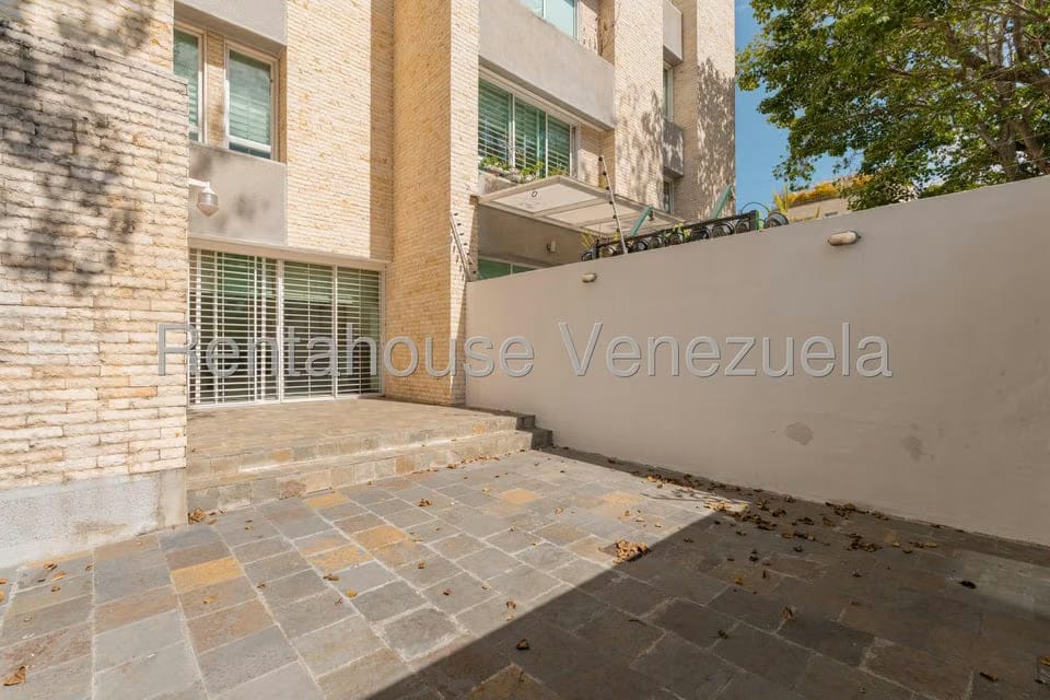 Apartamento (Planta Baja) en Venta en La Castellana, Distrito Metropolitano - 23
