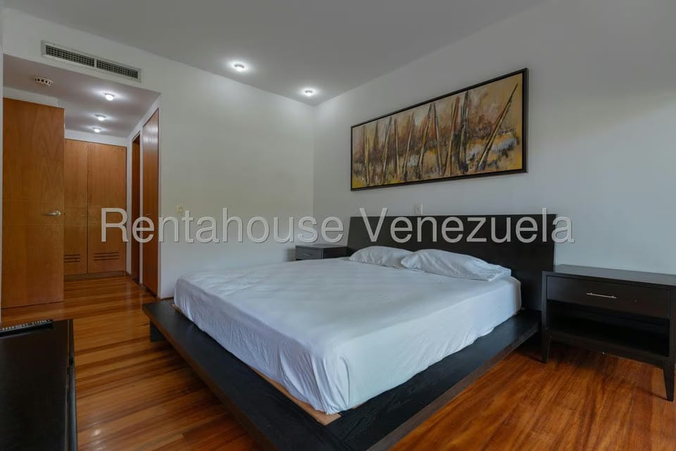 Apartamento (Planta Baja) en Venta en La Castellana, Distrito Metropolitano - 33