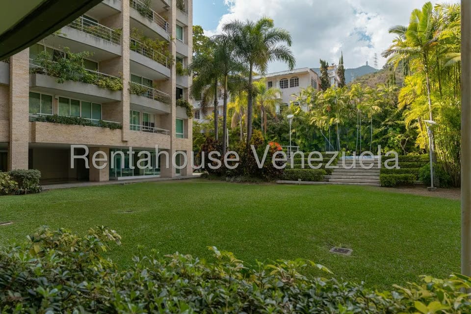 Apartamento (Planta Baja) en Venta en La Castellana, Distrito Metropolitano - 5