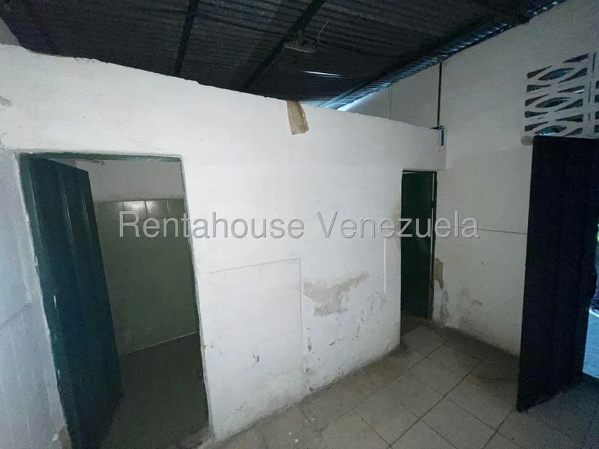 Comercial (Galpon - Deposito) en Alquiler en La Mata, Lara - 16
