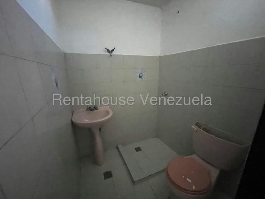 Comercial (Galpon - Deposito) en Alquiler en La Mata, Lara - 9