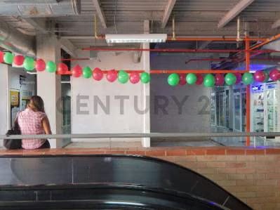 En Venta Local en Centro de Compras MERPOESTE, CHACAO - 2