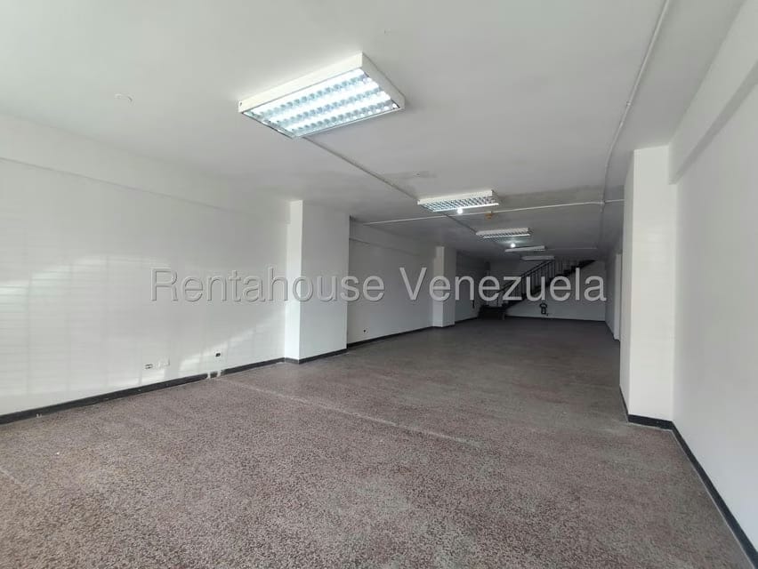 Comercial (Local Comercial) en Alquiler en 5 de Julio, Zulia - 3