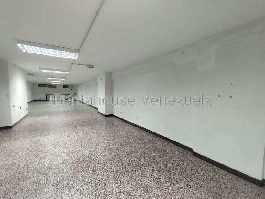 Comercial (Local Comercial) en Alquiler en 5 de Julio, Zulia - 21