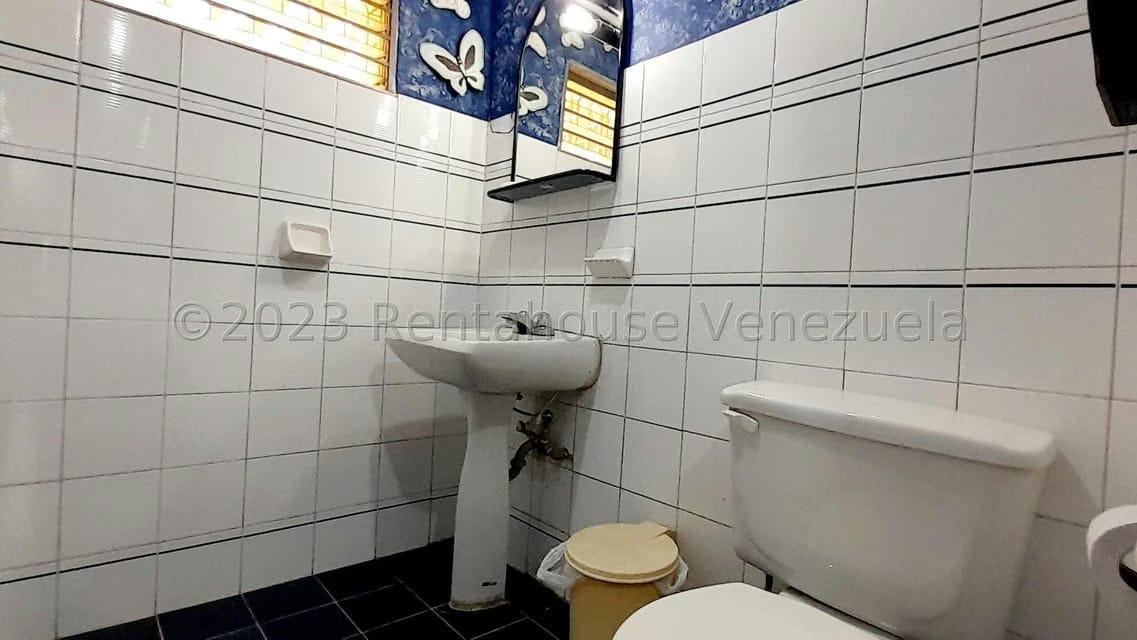 Comercial (Local Comercial) en Venta en Tierra Negra, Zulia - 12