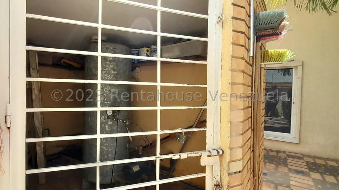 Comercial (Local Comercial) en Venta en Tierra Negra, Zulia - 56