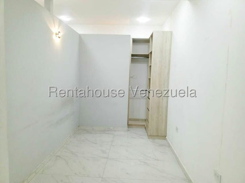 Comercial (Oficina) en Alquiler en Centro, Lara - 12