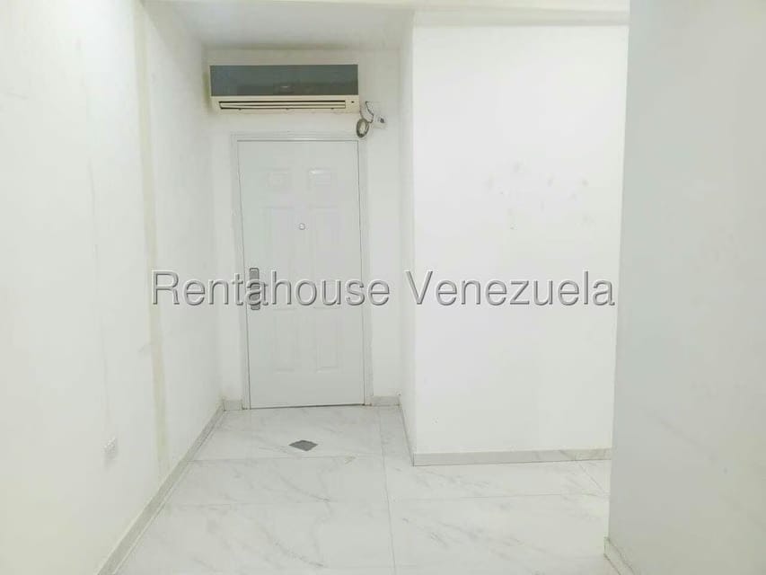 Comercial (Oficina) en Alquiler en Centro, Lara - 13