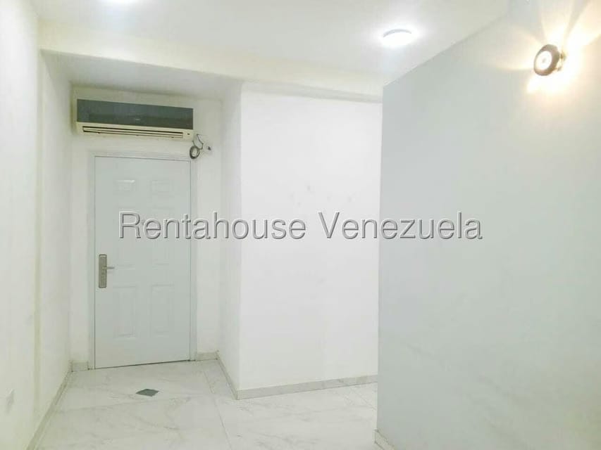 Comercial (Oficina) en Alquiler en Centro, Lara - 14