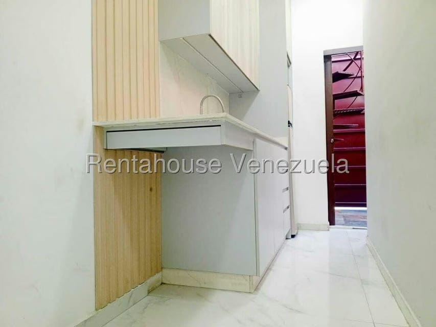 Comercial (Oficina) en Alquiler en Centro, Lara - 5