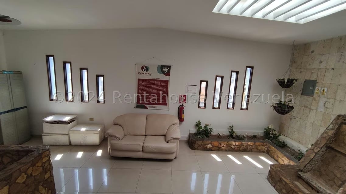 Comercial (Local Comercial) en Venta en La Limpia, Zulia - 31
