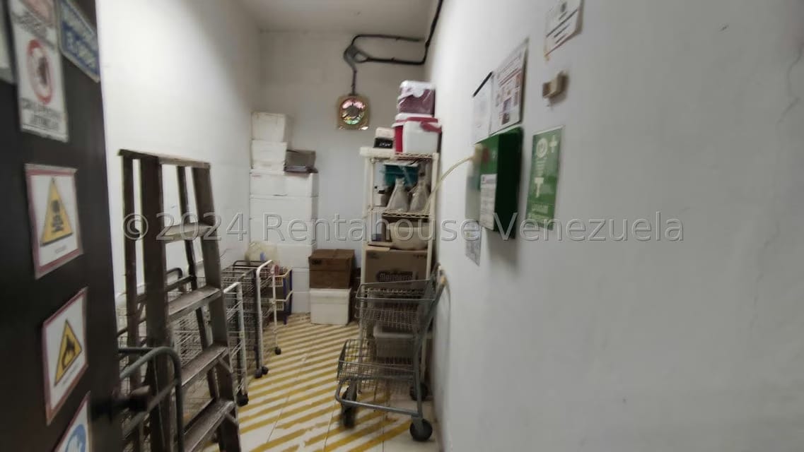 Comercial (Local Comercial) en Venta en La Limpia, Zulia - 38