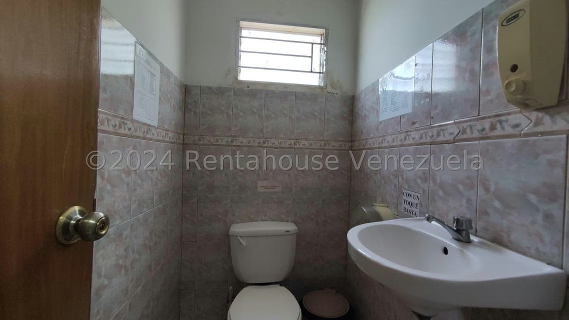 Comercial (Local Comercial) en Venta en La Limpia, Zulia - 42