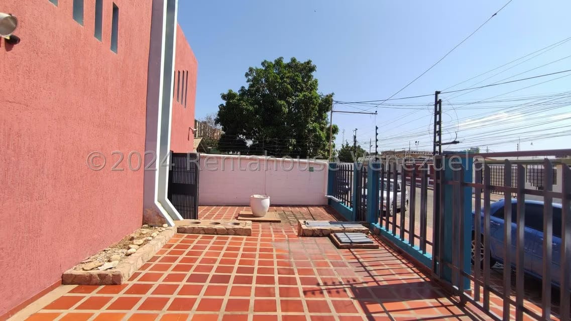 Comercial (Local Comercial) en Venta en La Limpia, Zulia - 6