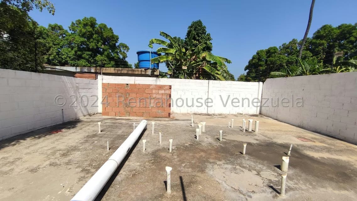 Comercial (Local Comercial) en Venta en La Limpia, Zulia - 55