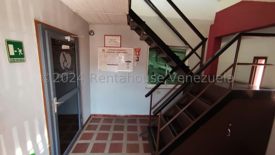 Comercial (Local Comercial) en Venta en La Limpia, Zulia - 8