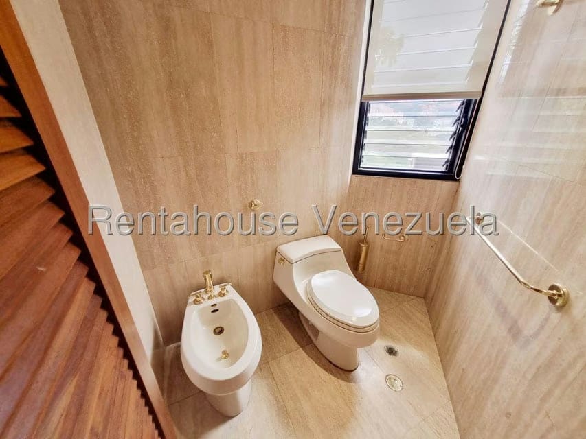 Apartamento (1 Nivel) en Venta en Los Samanes, Distrito Metropolitano - 42