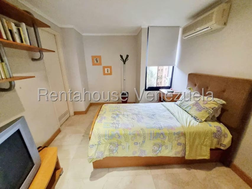 Apartamento (1 Nivel) en Venta en Los Samanes, Distrito Metropolitano - 43