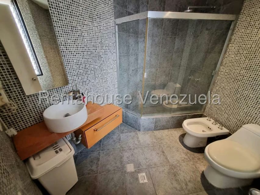 Apartamento (1 Nivel) en Venta en Los Samanes, Distrito Metropolitano - 44