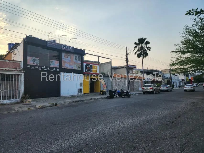 Comercial (Local Comercial) en Alquiler en La Esmeralda, Carabobo - 18