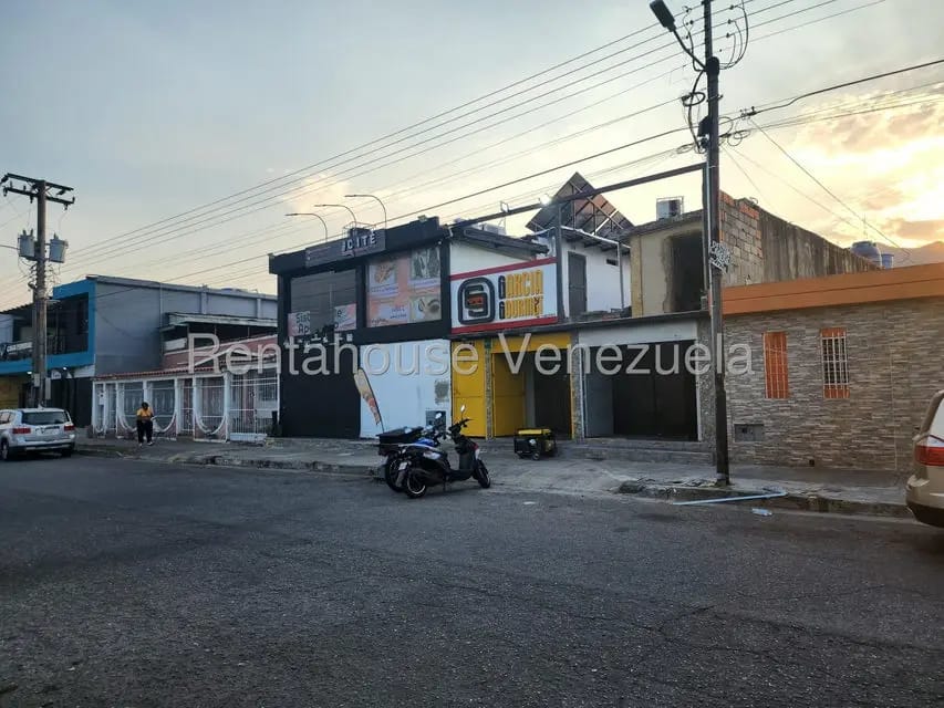 Comercial (Local Comercial) en Alquiler en La Esmeralda, Carabobo - 19