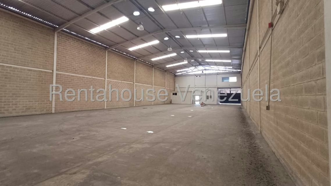 Comercial (Galpon - Deposito) en Alquiler en Castillito, Carabobo - 16