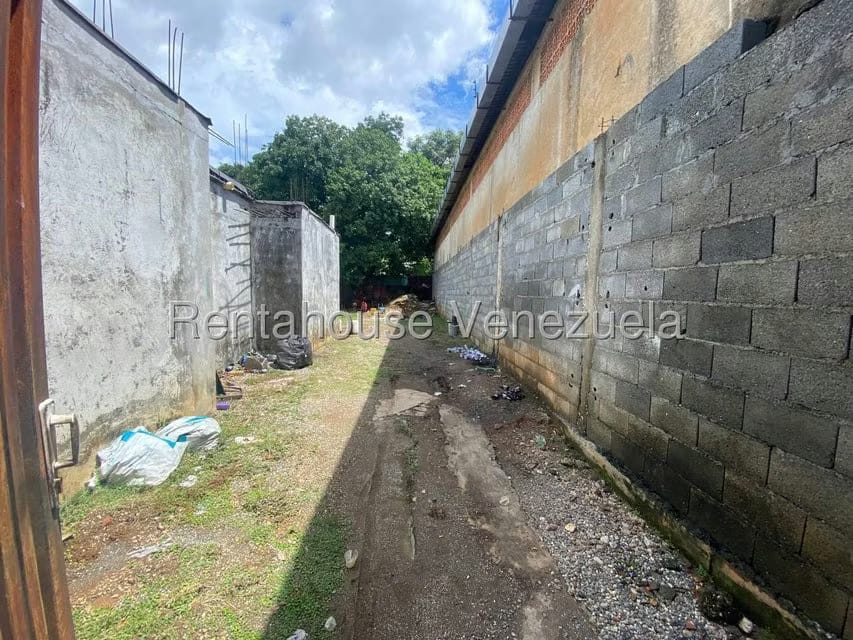 Terreno (Comercial) en Venta en Centro, Portuguesa - 3