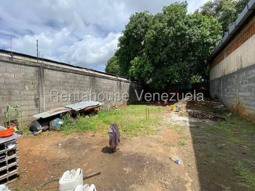 Terreno (Comercial) en Venta en Centro, Portuguesa - 5