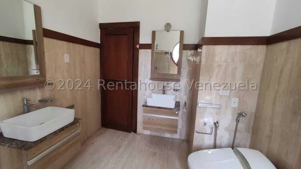 Casa (Multipes Niveles) en Venta en Paraiso, Zulia - 102
